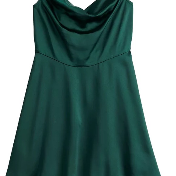 NWT Rewind Drape Neck Strappy Skater Dress Lilac Frost Size Medium - Picture 4 of 10